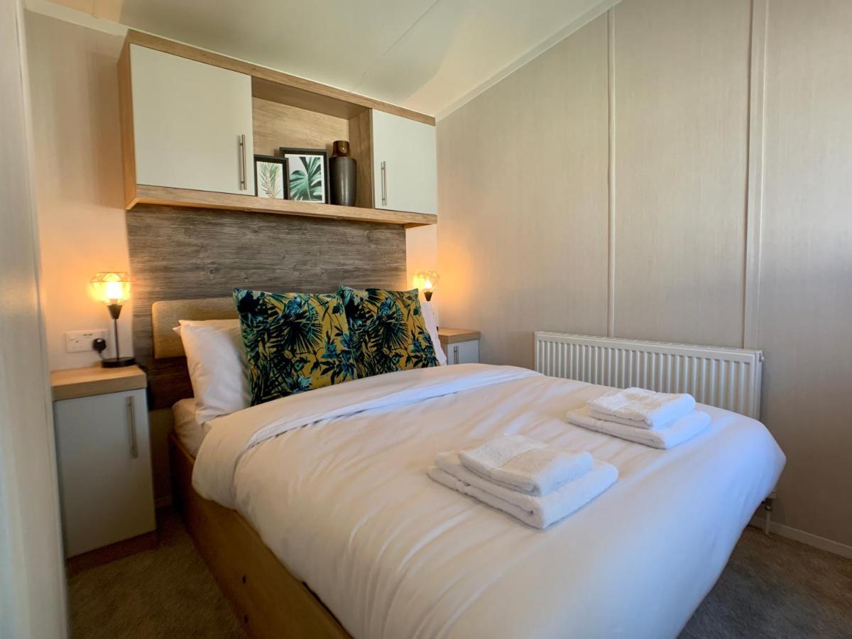 Rydal 13 Otel Flookburgh Dış mekan fotoğraf