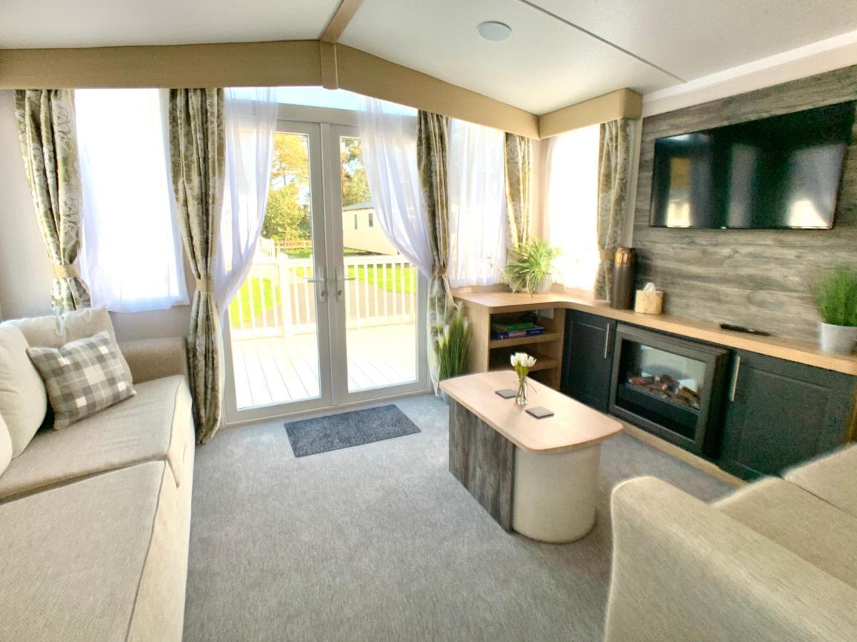 Rydal 13 Otel Flookburgh Dış mekan fotoğraf
