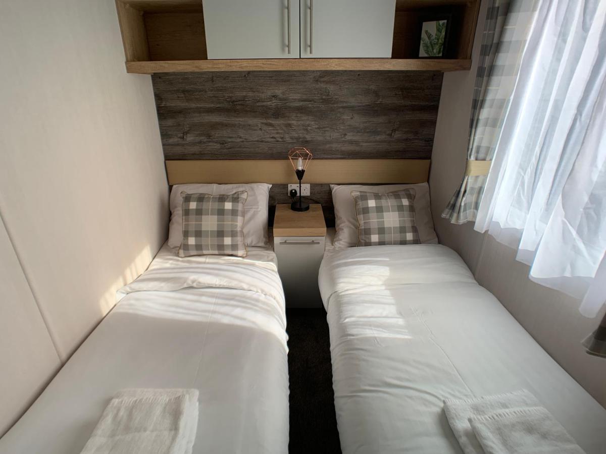 Rydal 13 Otel Flookburgh Dış mekan fotoğraf